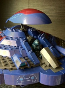 Opening Hatch and Elite Pilot Figure from Halo Mega Bloks Seraph 2012