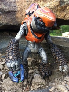 Grunt Storm Halo 4 McFarlane Toys Series 1 Action Figure 2012