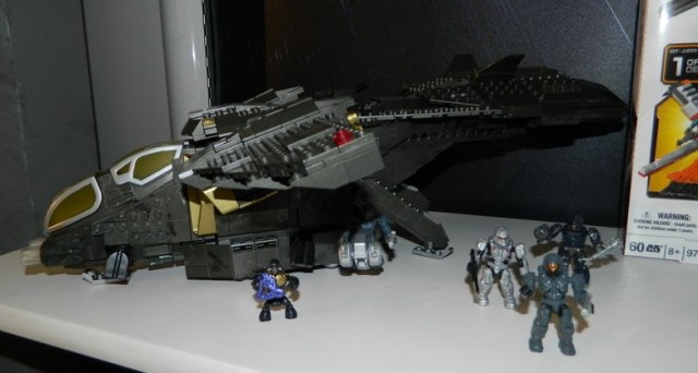 2013 Mega Bloks Halo 4 Pelican Dropship Toy Fair Photo