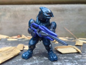 Mega Bloks Halo 4 Storm Elite Figure with Storm Rifle Summer 2013