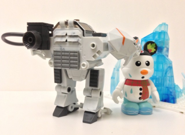 Mega Bloks Halo Arctic Cyclops Building a Snowman