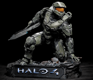 McFarlane Halo 4 Master Chief Cover Statue at SDCC 2013