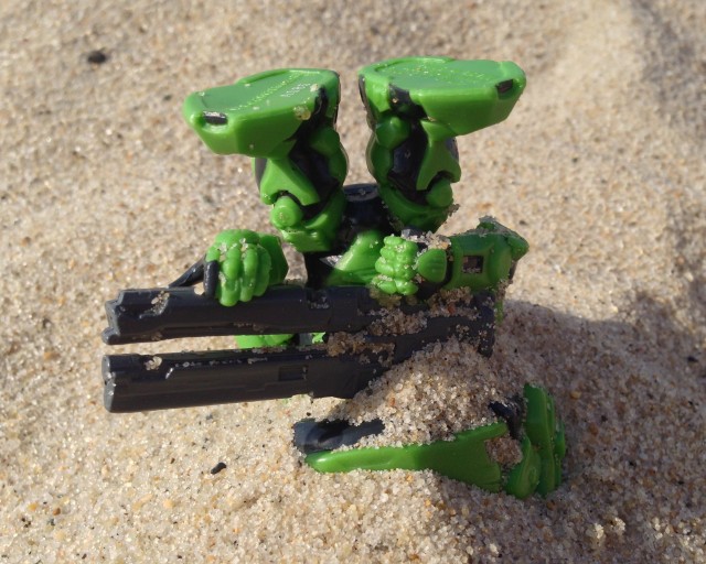 Funko POP Vinyls Halo 4 Green Spartan Warrior Buried in the Sand