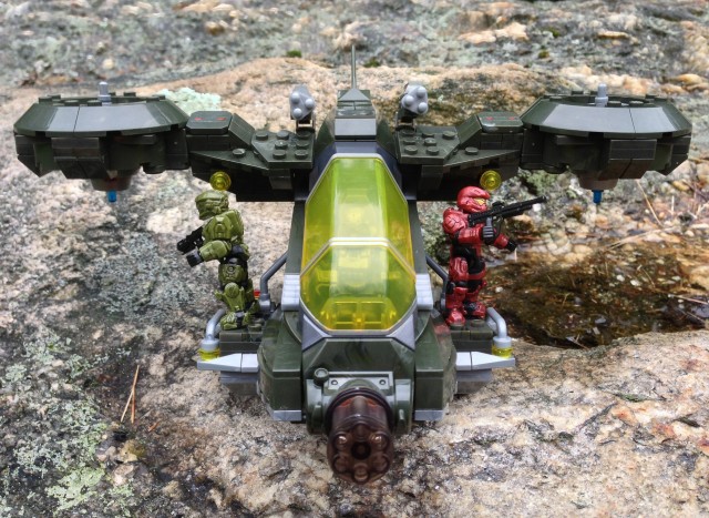 Front of Mega Bloks Halo Hornet from UNSC Hornet vs Covenant Vampire 97123 Set