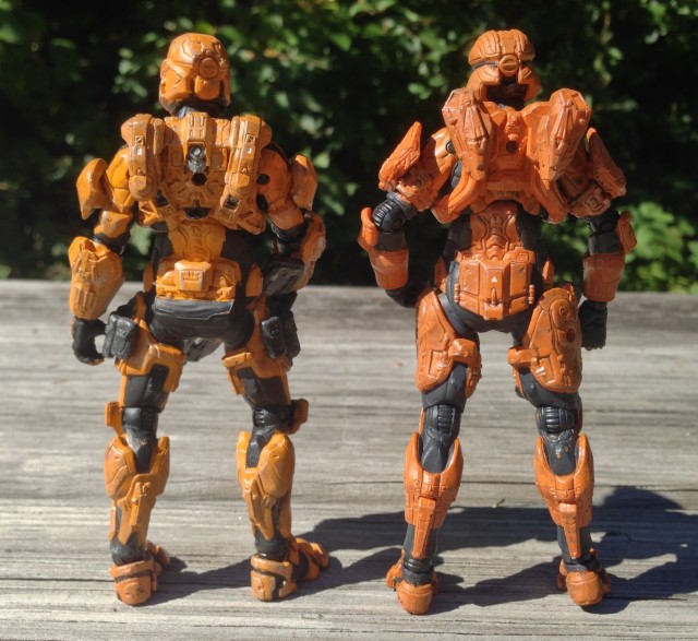 Halo 4 Orange Spartan Action Figures Comparison Rust Scout and Orange Soldier