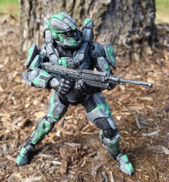 Halo 4 DMR Gun with Wave 2 Spartan CIO Action Figure Grey Green