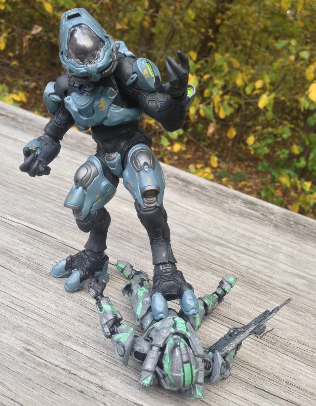 Halo 4 Wave 2 Elite Ranger Action Figure Kills Spartan CIO Figure 2013