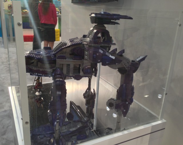 MEGA Brands Toy Fair 2014 Covenant Scarab Display Case