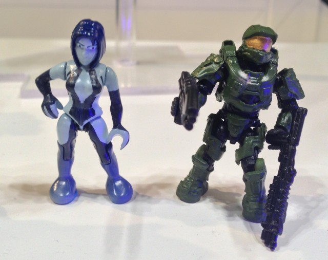 Halo Mega Bloks Broadsword Master Chief & Cortana Figures