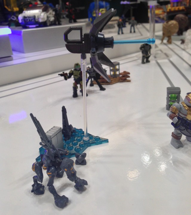 Halo Mega Bloks Promethean Weapons Pack II with Promethean Sniper Crawler Figure