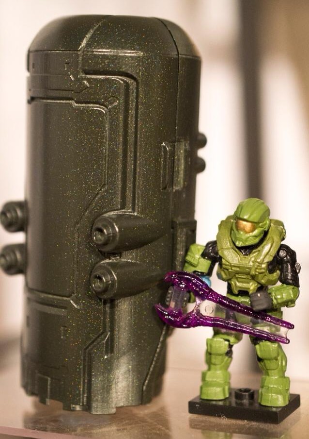 Mega Bloks Halo 2015 Green Cryo Tube Set with Green Halo Reach Hazop Spartan Figure
