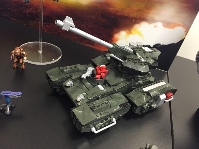 Halo 5 Mega Bloks UNSC Tank New York Toy Fair 2015