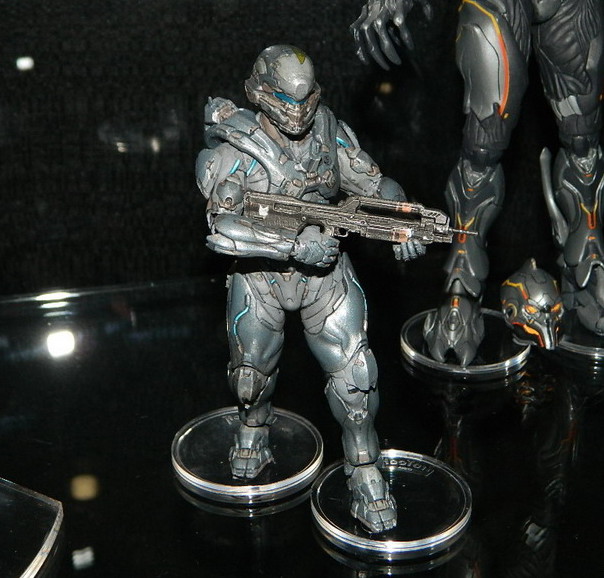 New York Toy Fair 2015 Spartan Locke Halo 5 Deluxe Figure McFarlane Toys