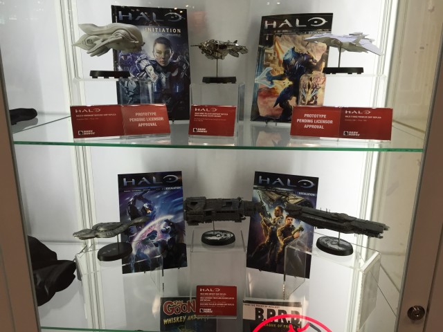 NYCC 2015 Dark Horse Booth Halo Ship Replicas Display