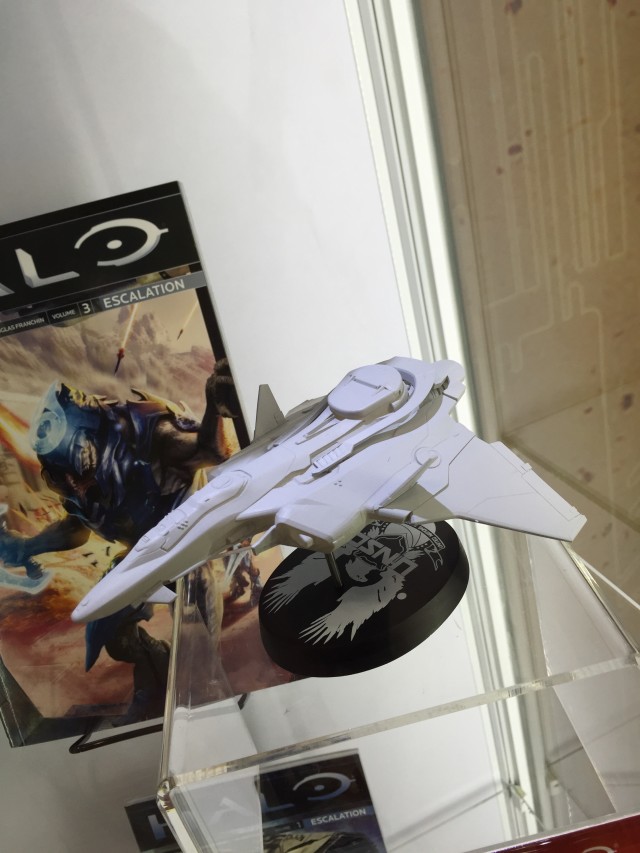 NYCC 2015 Dark Horse Halo Prowler Ship Replica