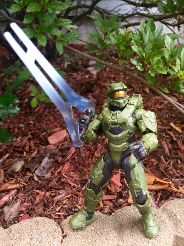 Master Chief 6" Figure Holding Covenant Energy Sword